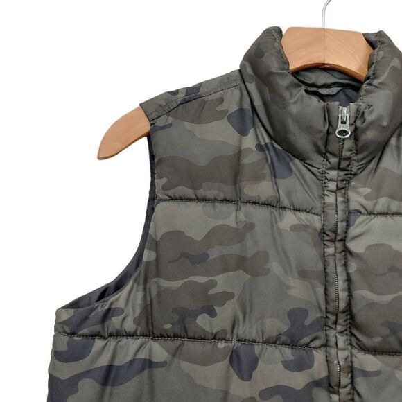 Old Navy Camo Puffer Vest Boys Large 10-12 Green Full Zip Insulated - Picture 6 of 11